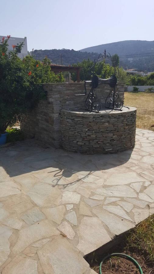Esperides Batsi (Andros)