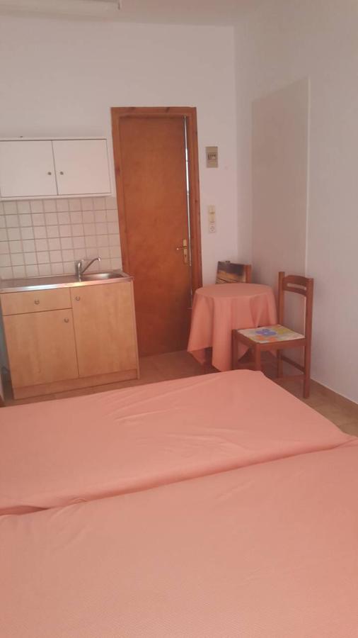Apartment Esperides *